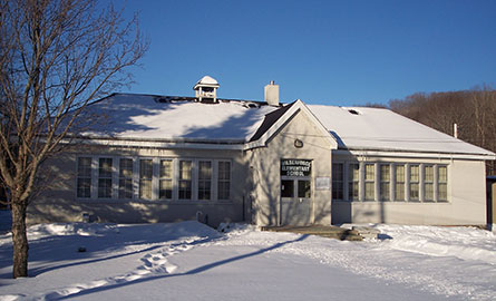 A winter photo of Wilberforce Elementary School.